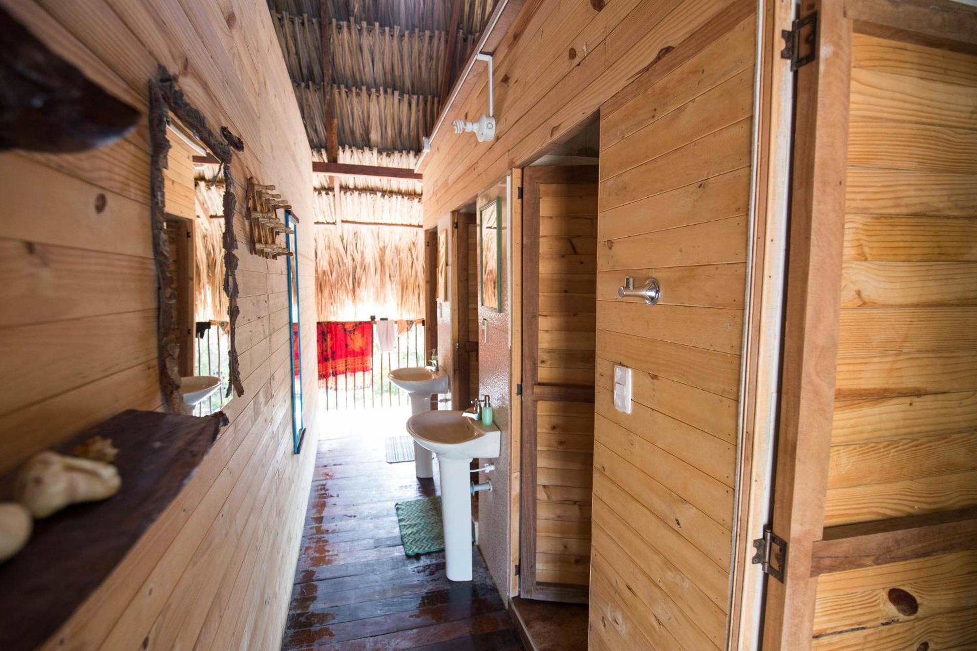 Bella Flor Hostel Palomino Eksteriør bilde