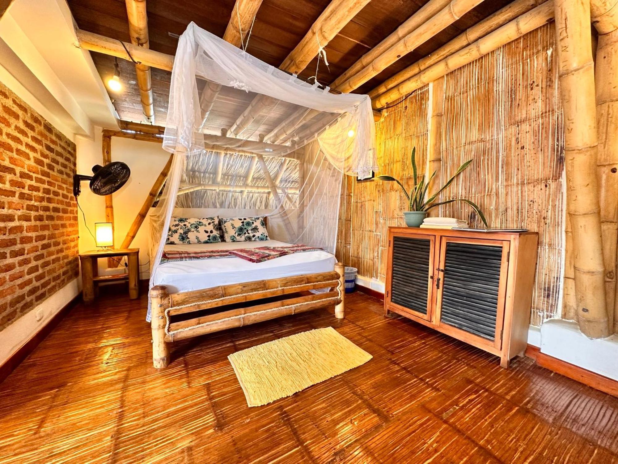 Bella Flor Hostel Palomino Eksteriør bilde