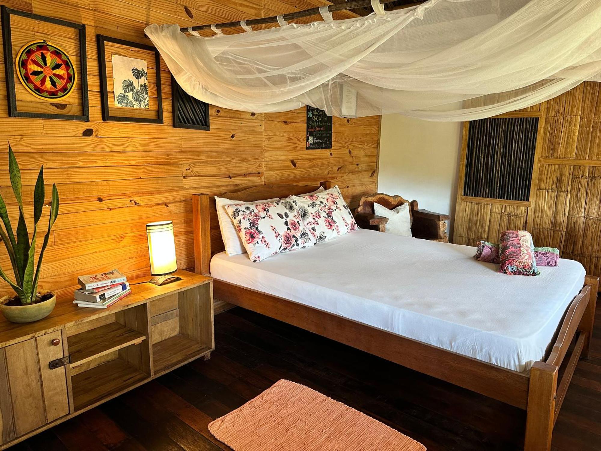 Bella Flor Hostel Palomino Eksteriør bilde