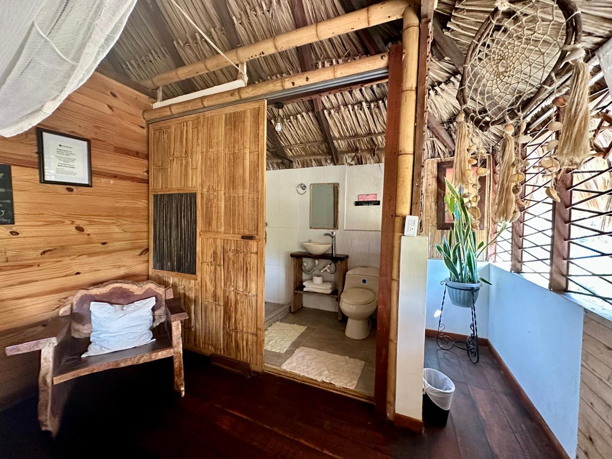 Bella Flor Hostel Palomino Eksteriør bilde